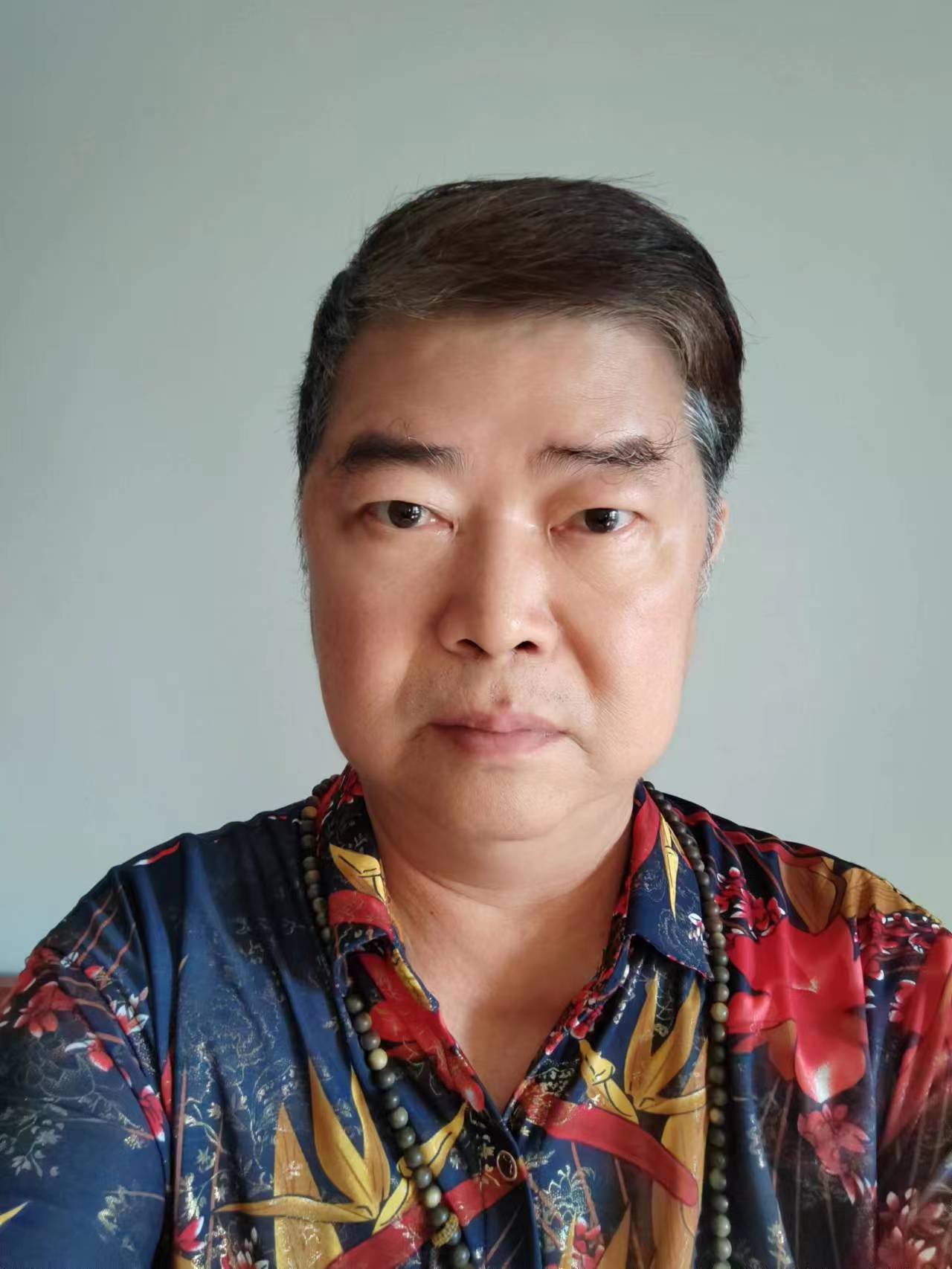 邓炳辉