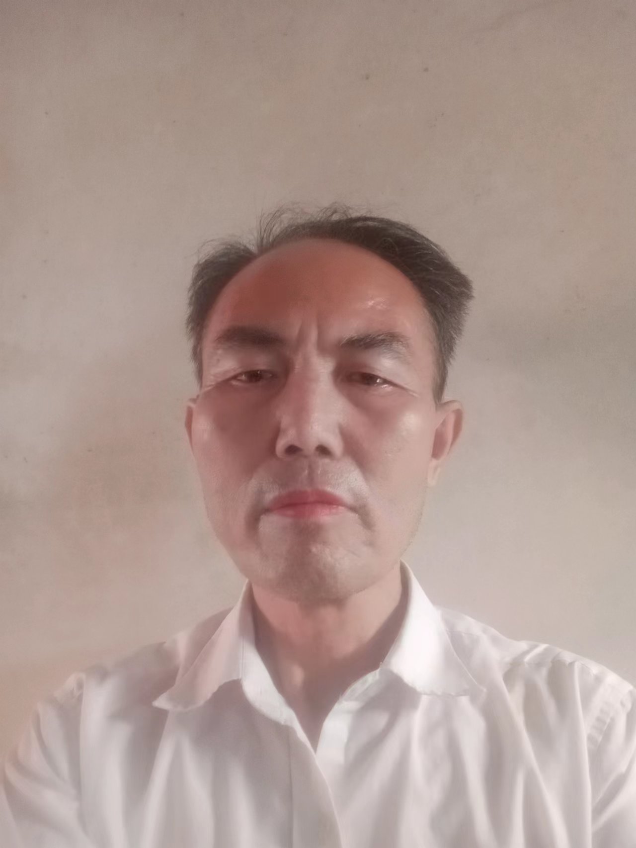 蒙雾仲